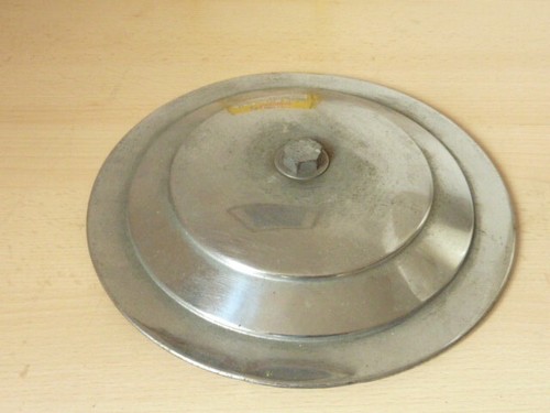 Ancien enjoliveurs peugeot - 1,