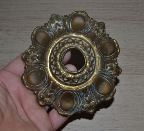 Ancien enjoliveur pavillon - ancien,